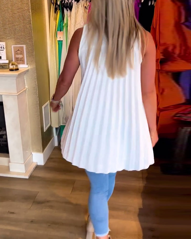 Avni | Chic Sleeveless Blouse