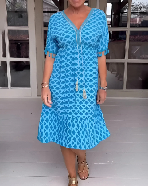 Della | Comfortable Loose Fit V-Neck Midi Dress